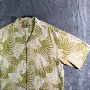 Tommy Bahama Silk Button Up Shirt Tropical Floral Resort Wear Size L